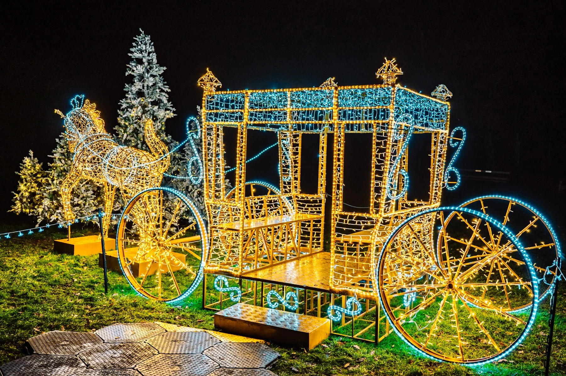 Northampton 2025 — Winter Light Trail